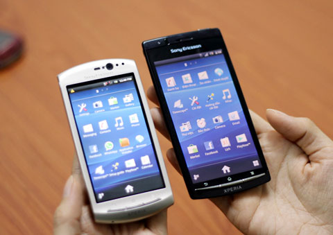 Gần 20 mẫu di động của Sony Ericsson hạ giá bán. 