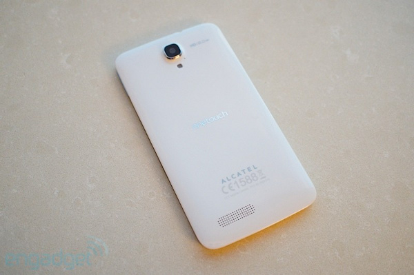 Alcatel tung ra bộ ba smartphone 5 inch có bút cảm ứng