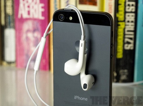 Apple chuẩn bị ra iPhone "giá rẻ", từ 99 USD