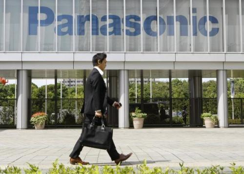 Panasonic ký hợp tác kinh doanh với GM và IBM