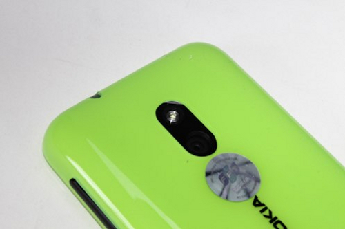 Đập hộp Nokia Lumia 620 chính hãng