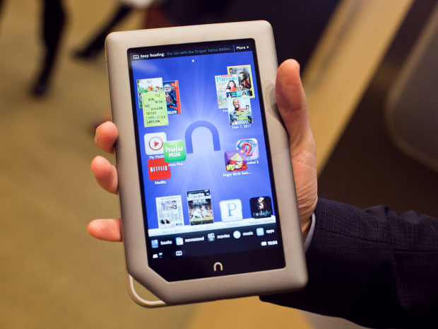 Trình làng Nook Tablet mới ngang giá Kindle Fire