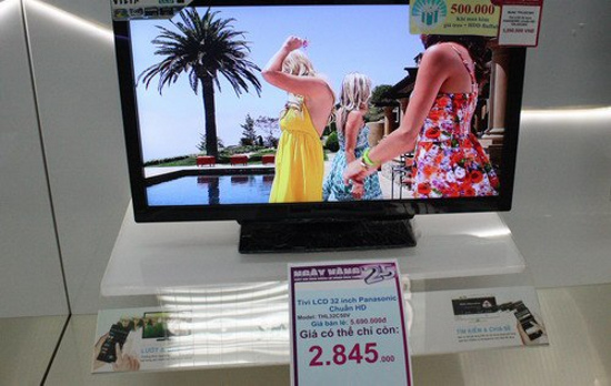 TV màn hình Full HD cận Tết bán tốt