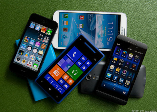 Năm Quý Tỵ, bạn nên mua điện thoại nào?