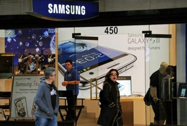 Samsung chi 900.000 USD để vận động hành lang
