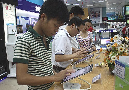 Tablet chạy Windows 8 và RT chưa thu hút ở Việt Nam