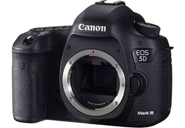 Canon 5D Mark III đọ quay video với Nikon D800