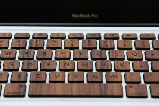 Bàn phím gỗ cho MacBook