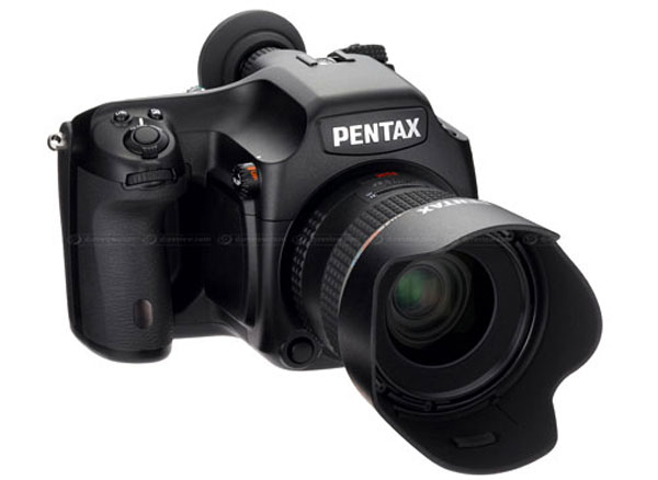 Pentax sắp có mẫu medium-format thứ hai