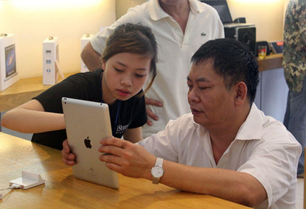 iPad 2012 chính hãng giá từ 11,7 triệu