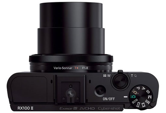 Sony trình làng RX 100 Mark II chụp tối tốt hơn 40%