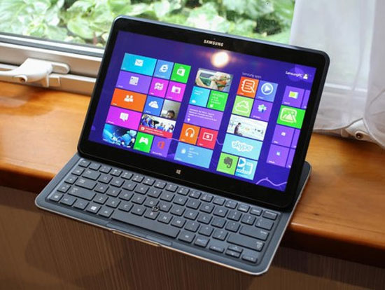 Laptop siêu mỏng của Samsung giá từ 41 triệu đồng