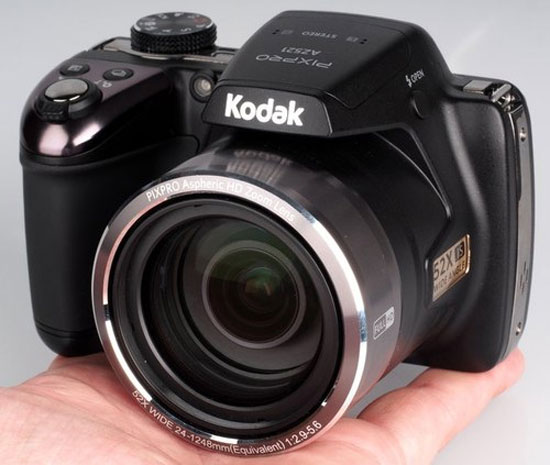 Máy ảnh siêu zoom 52x đầu tiên của Kodak