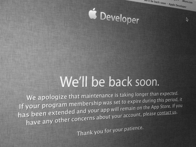 Apple giới thiệu trang cập nhật tiến trình khắc phục lỗi do bị tấn công