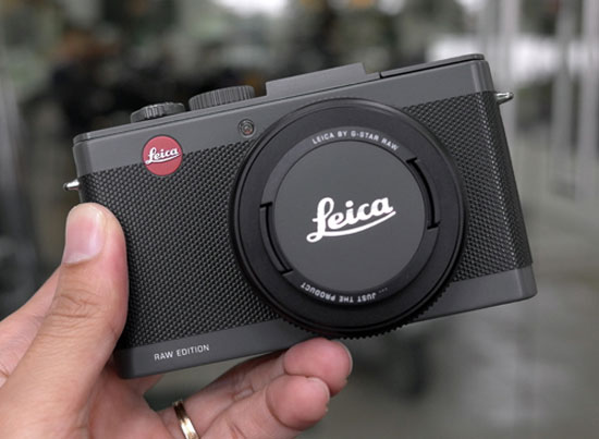 Phiên bản thời trang của Leica D-Lux 6 giá 31,5 triệu đồng
