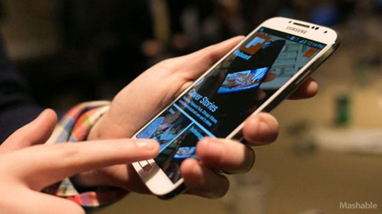 5 smartphone đầu bảng pin "khủng" nhất hiện nay