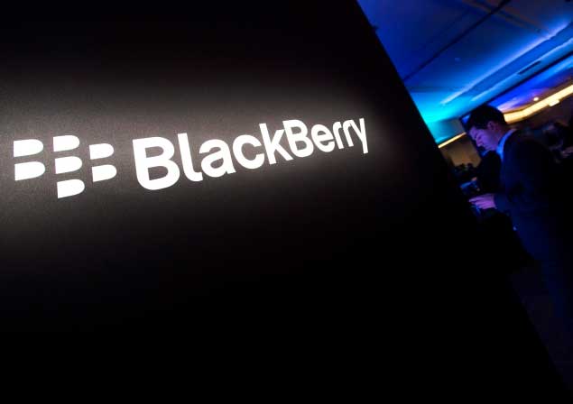 Hãng BlackBerry lại sa thải để chuẩn bị “bán mình?”