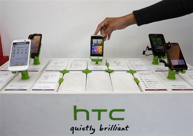 Lenovo đang đàm phán để mua lại HTC?