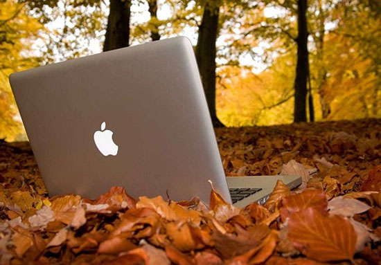 Apple có thể ra MacBook Retina 12 inch vào năm sau
