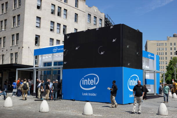 Chip Broadwell của Intel sẽ ra mắt chậm 1 quý