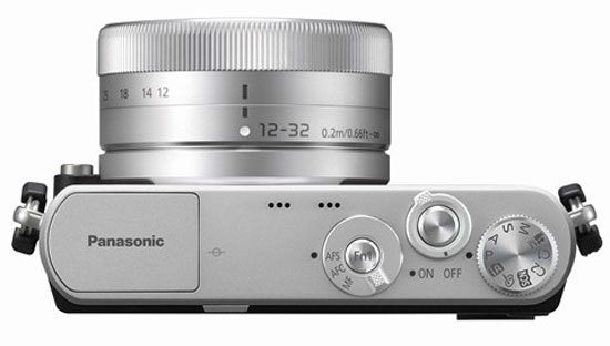 Panasonic giới thiệu máy ảnh mirrorless siêu nhỏ gọn GM1