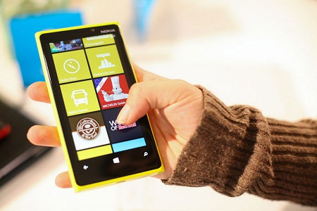 Nokia chật vật tìm cơ hội hồi sinh trên đất Mỹ