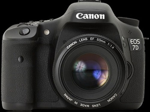 Canon giới thiệu 3 máy ảnh ống kính rời vào 2013
