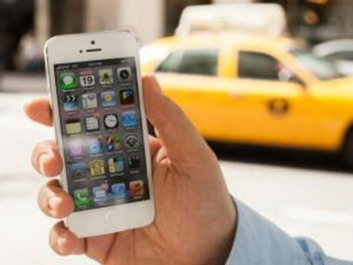 Điện thoại iPhone 5 giúp Apple vượt Google tại Mỹ