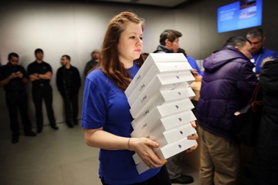 iPad Air có thể vượt kỷ lục 3 triệu máy bán trong 3 ngày cuối tuần