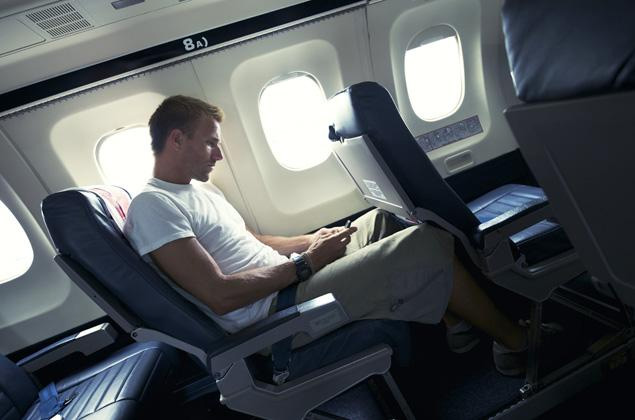 Châu Âu chính thức cho dùng thiết bị điện tử trên máy bay