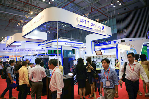Toàn cảnh triển lãm Vietnam Telecomp 2013