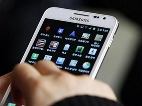 Samsung Galaxy S IV vẫn sử dụng màn hình full HD 