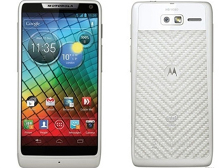 Motorola RAZR i có thêm phiên bản màu trắng
