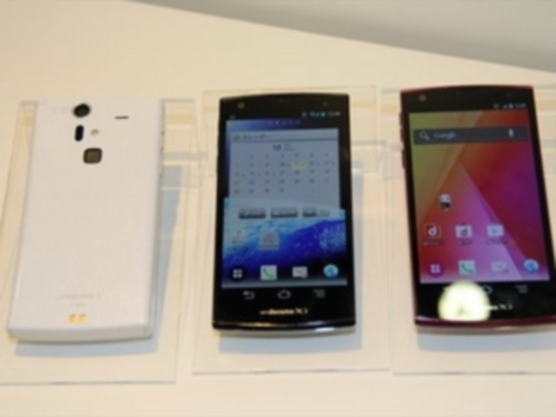 Fujitsu "trình làng" điện thoại Android siêu bền